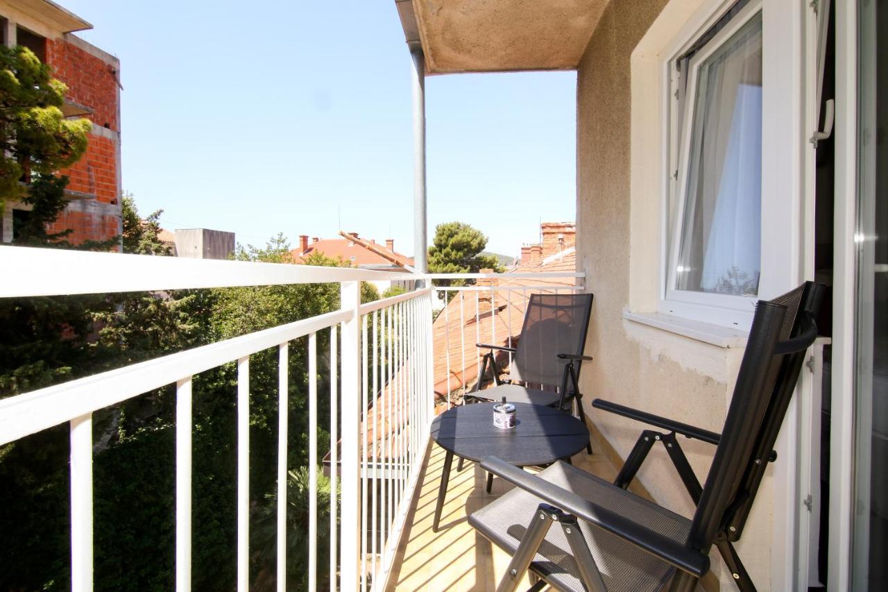 Apartments Dado Split Luaran gambar